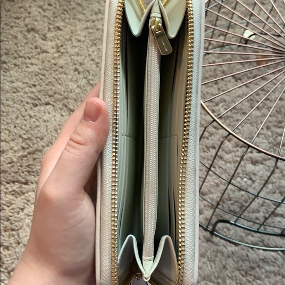 Zip wallet - Picture 3 of 3